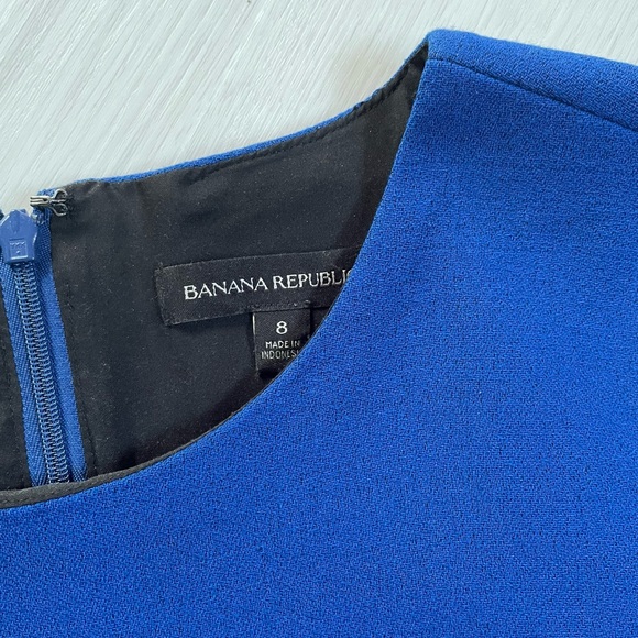 Elegant gorgeous blue dress with detailed scallop at the waist Banana Republic - Picture 7 of 12